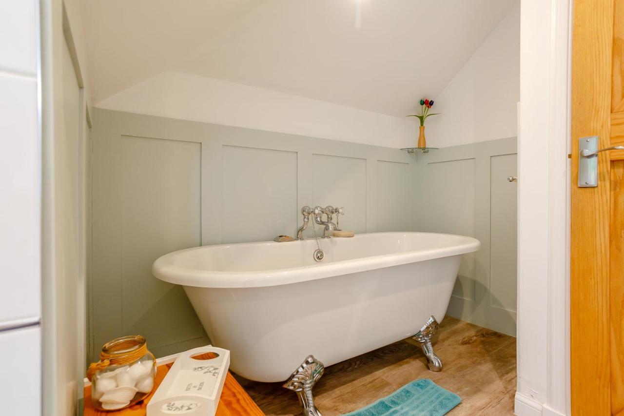 דרמנדרוכיט Urquhart Bay B&B מראה חיצוני תמונה