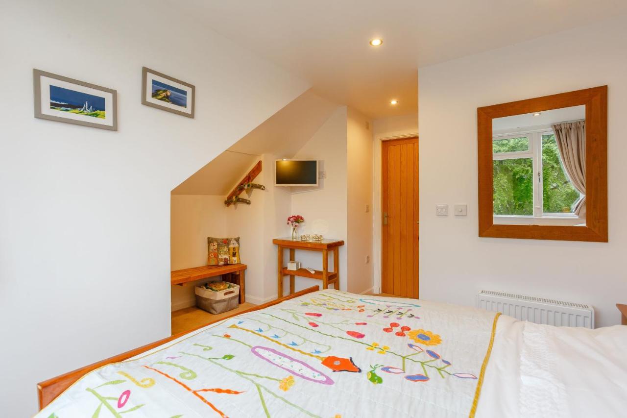 דרמנדרוכיט Urquhart Bay B&B מראה חיצוני תמונה